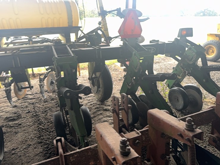 sukup-hi--residue-cultuvator-image-16