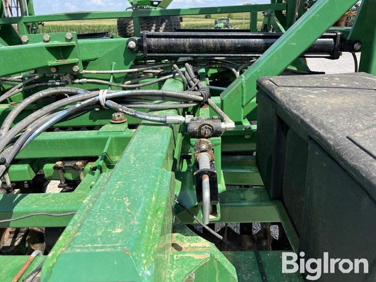 great-plains-4000-image-18