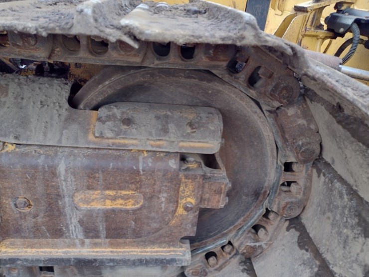 caterpillar-d5k2-lgp-image-36