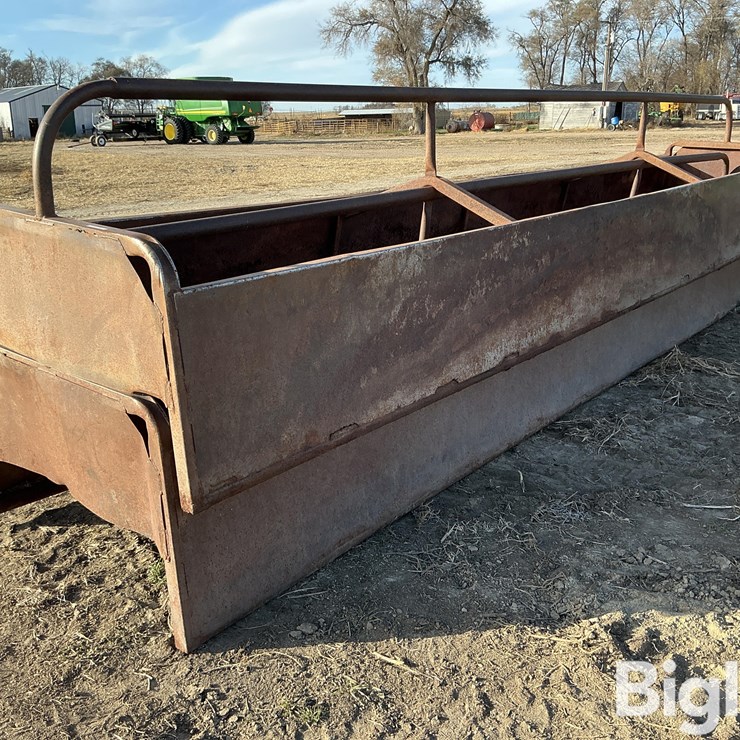 Steel Bottomless Feed Bunks
