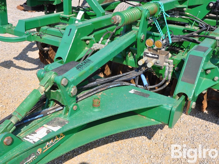 great-plains-4000tm-image-13