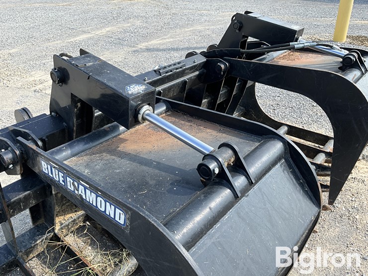 blue-diamond-106260-16-grapple-fork-image-11