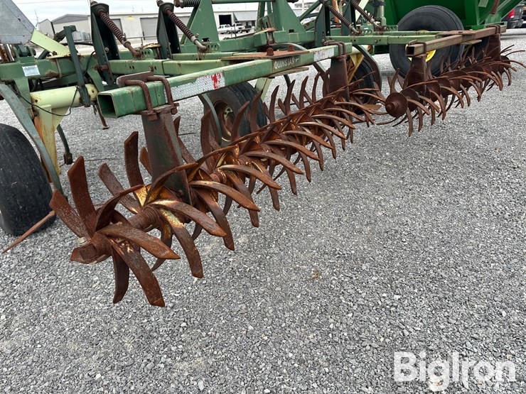 orthman-fallowmaster-930-42'-sweep-plow-image-13