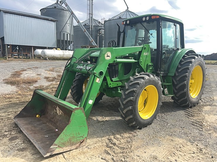 2023-john-deere-6420-image-2