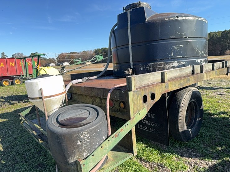 truck-body-with-hydraulic-cylinder,-still-in-place-with-poly-tank,-rinse-tank,-motor,-located-at-107-jernigan-swamp-rd.,-ahoskie,-nc-image-27