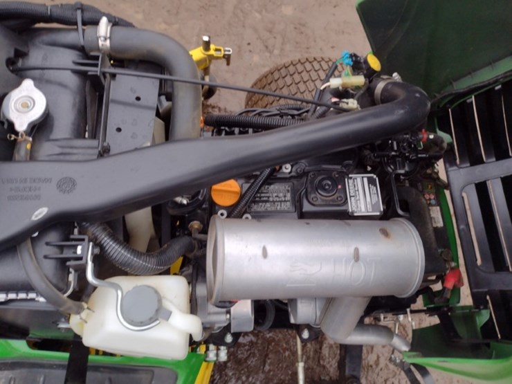 john-deere-x750-image-16