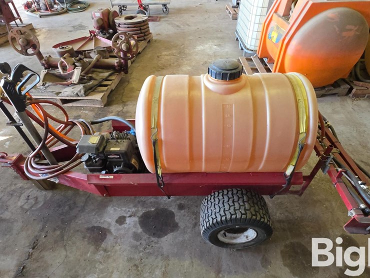 pull-type-yard-sprayer-image-8