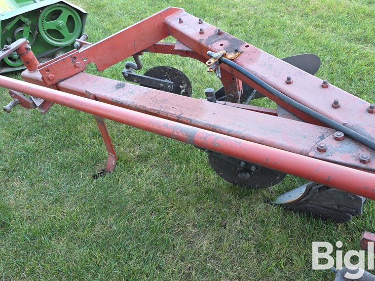 international-510-image-9