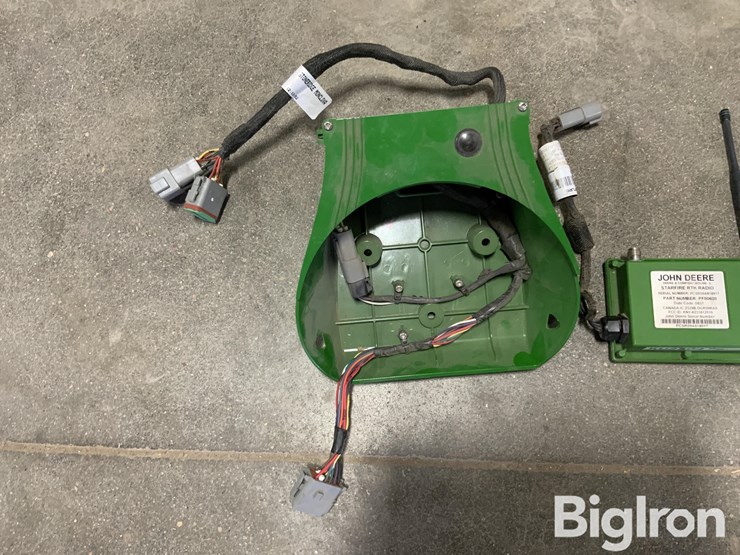 john-deere-starfire-rtk-radio-image-10