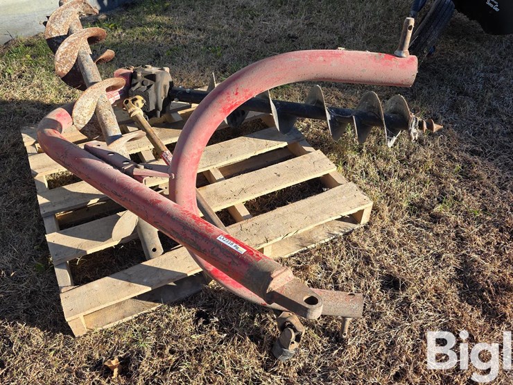 3-pt-post-hole-auger-image-2