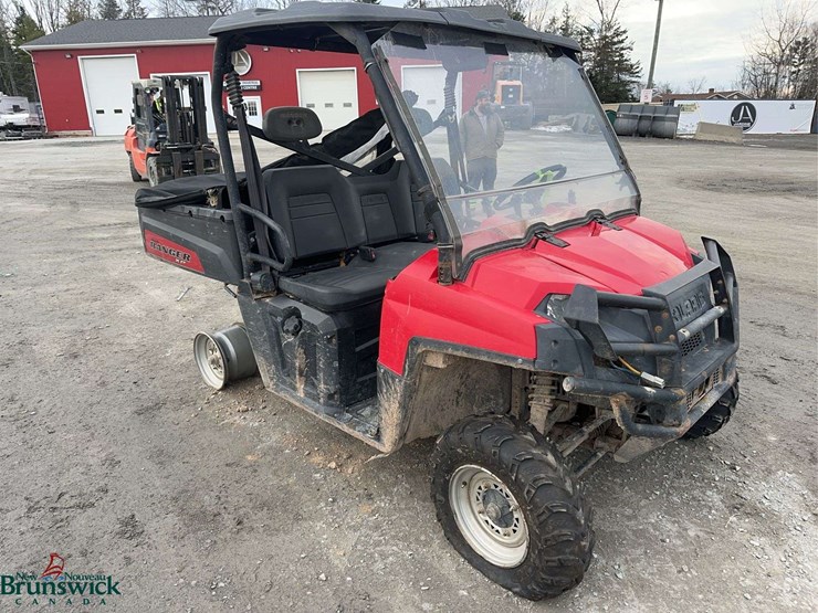2012-polaris-ranger-800-xp-image-3