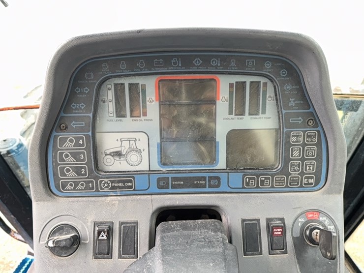 new-holland-8770-image-136