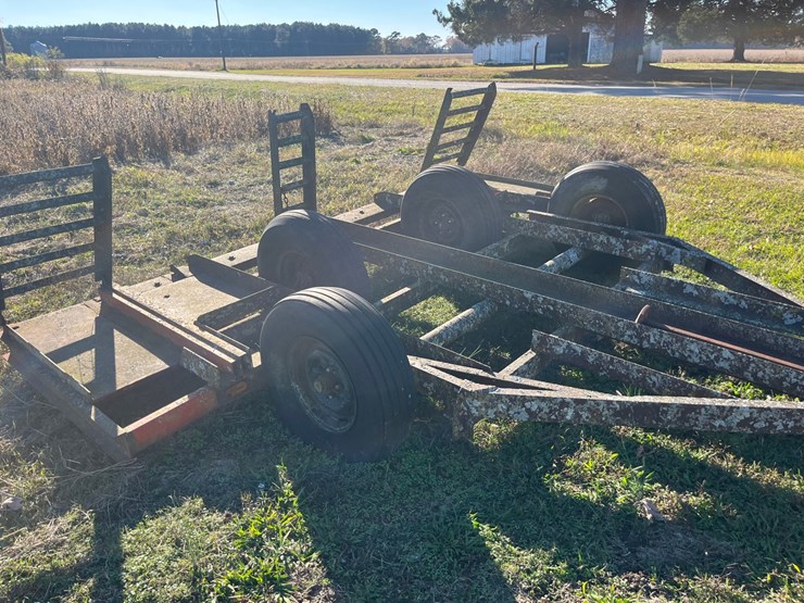 highboy-sprayer-transport-trailer,-located-at-276-jonestown-rd-snow-hill-nc-call-252-531-8061-for-more-information-image-1