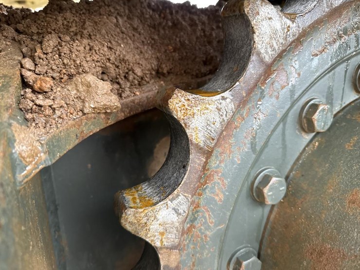 komatsu-pc138us-image-56