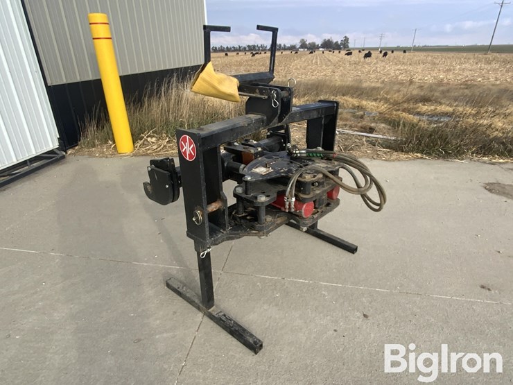 protracker-hydraulic-steering-hitch-image-3