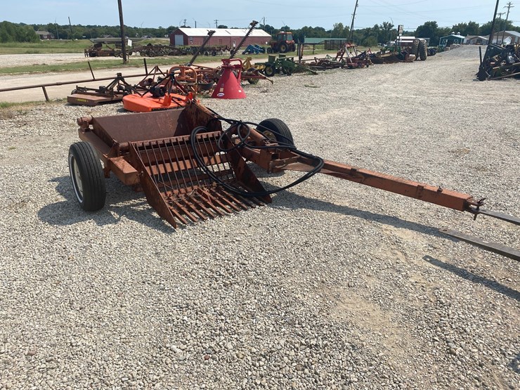 #t8282-•-bush-hog-rock-picker-image-1