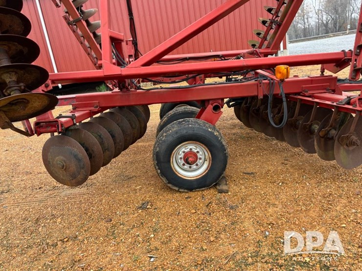 case-ih-3950-image-29