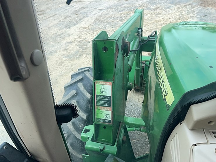 2023-john-deere-6420-image-27