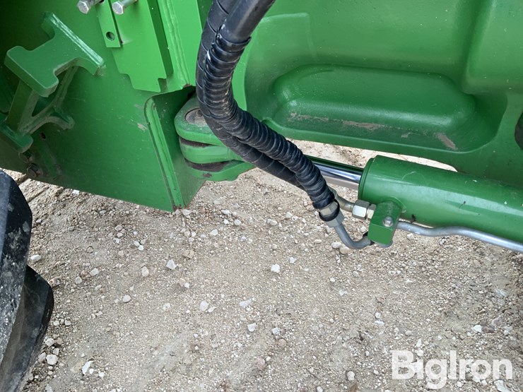 2015-john-deere-9370r-image-19