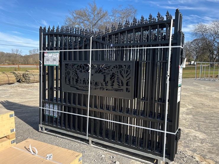 #19-•-(1)-20’-set-of-deer-entrance-gates-image-1