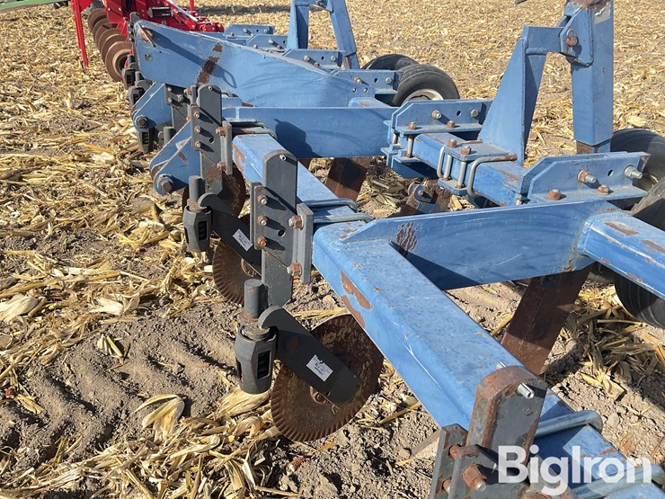 blu-jet-7-shank-sub-soil-tiller-image-10
