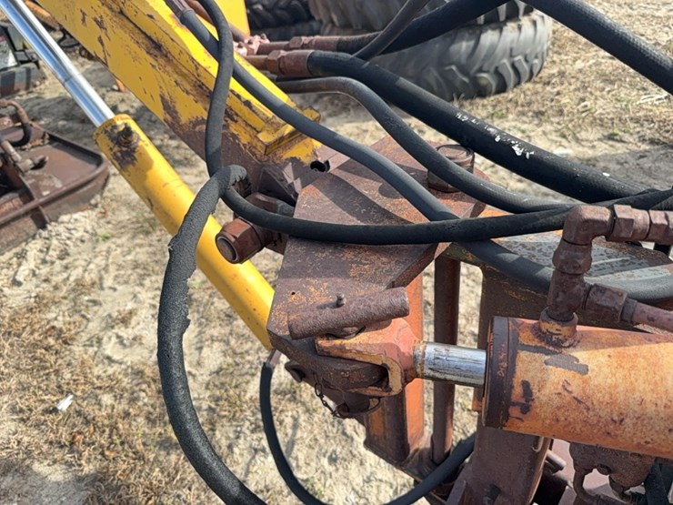 roanoke-g195-image-17