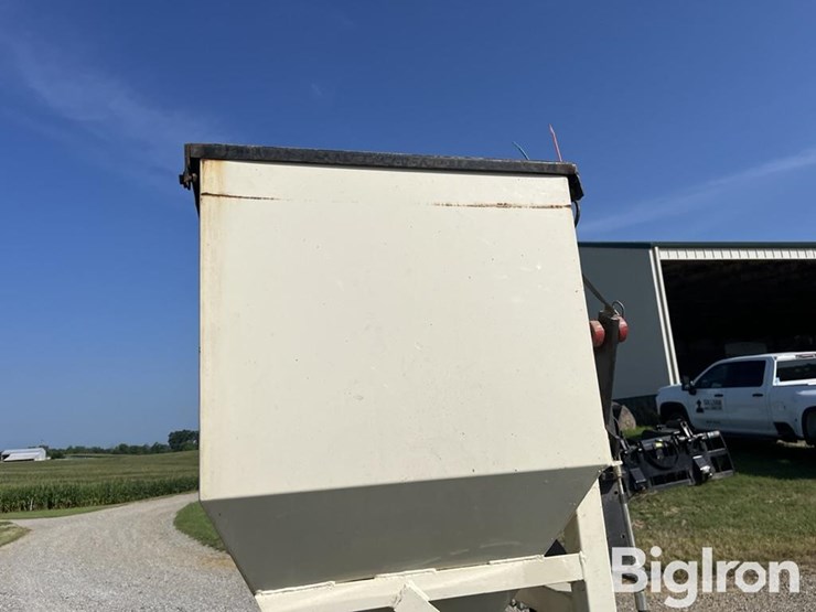 kasco-herd-sure-feed-3pt.-broadcast-seeder-image-15