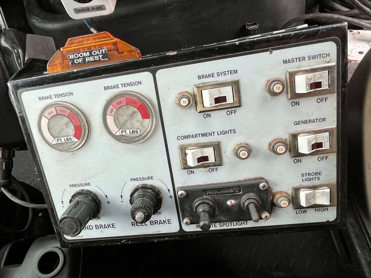 2005-gmc-c8-cable-placer-truck-image-75