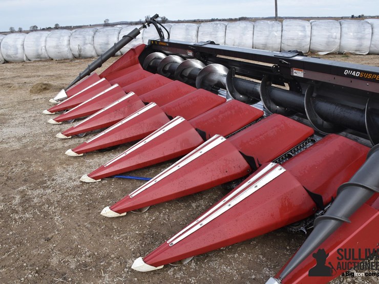 2021-drago-gt-8r30-corn-head-image-10