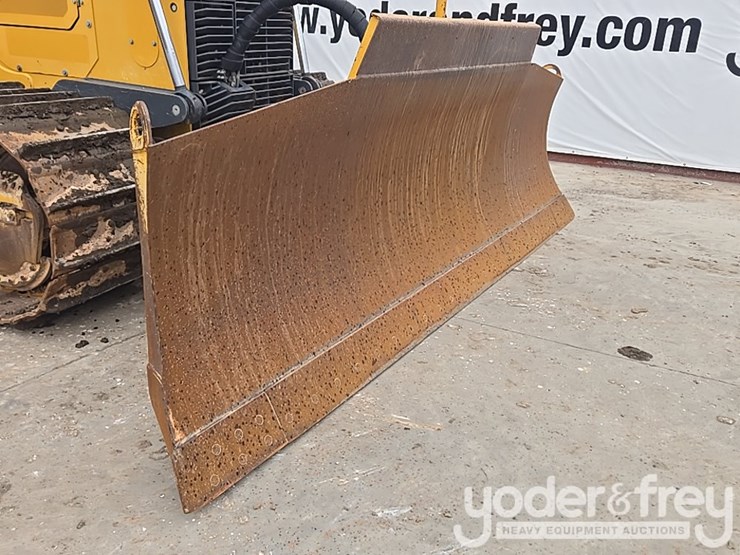 2019-deere-850l-wlt-image-10