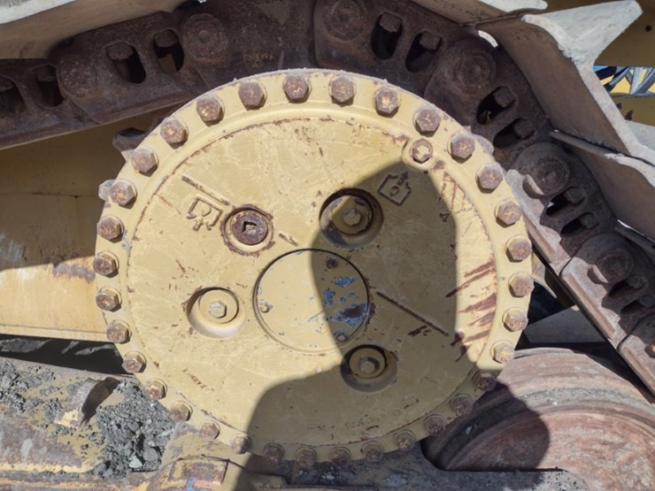 2004-caterpillar-d6r-xl-image-31