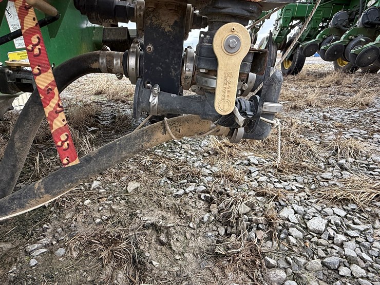 top-air-ta112-image-50