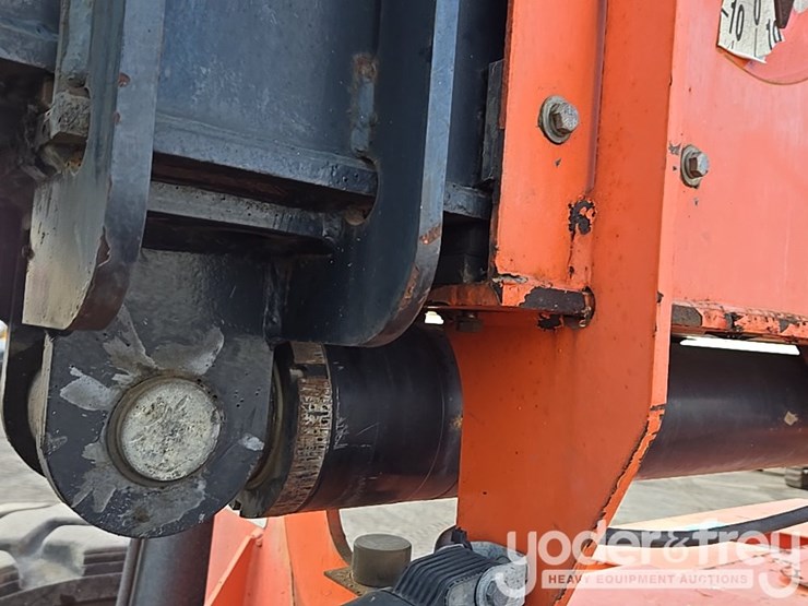 2016-sky-trak-8042-image-39