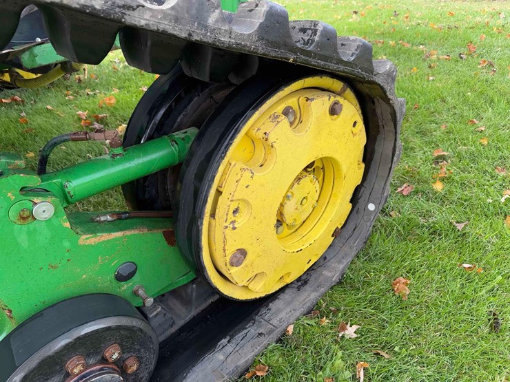 2005-john-deere-8520t-image-27