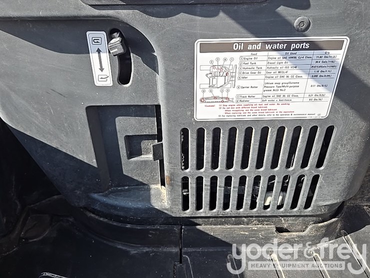 2022-yanmar-vio80-image-98