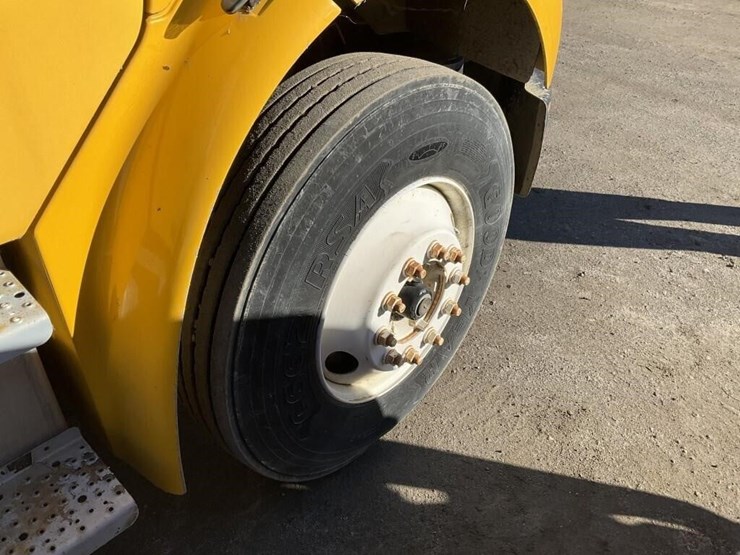 2006-caterpillar-c7-image-14