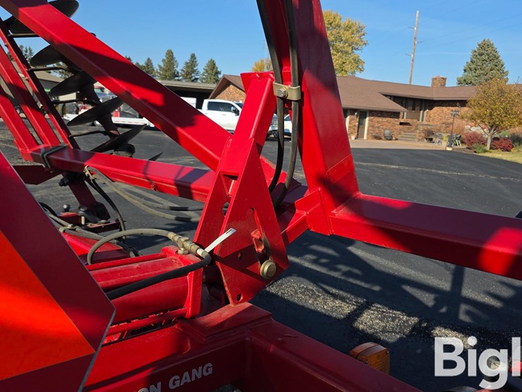 case-ih-3950-image-9