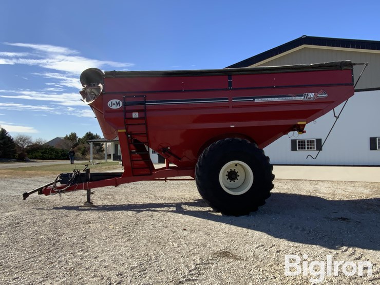 2015-j&m-1120-xtended-reach-grain-cart-image-8