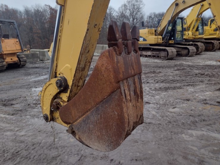 7-john-deere-110-image-22