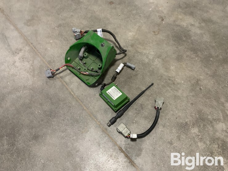 john-deere-starfire-rtk-radio-image-1