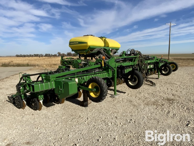 2012-john-deere-1720-ccs-image-3