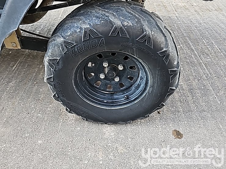 2021-club-car-carryall-1700-image-12