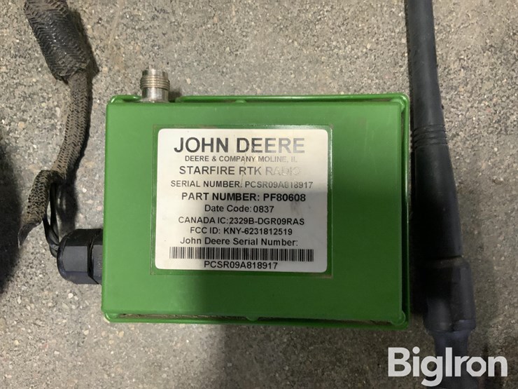 john-deere-starfire-rtk-radio-image-14