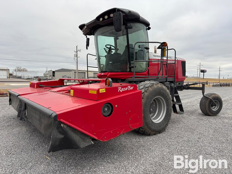 2017-massey-ferguson-wr9960-image-1