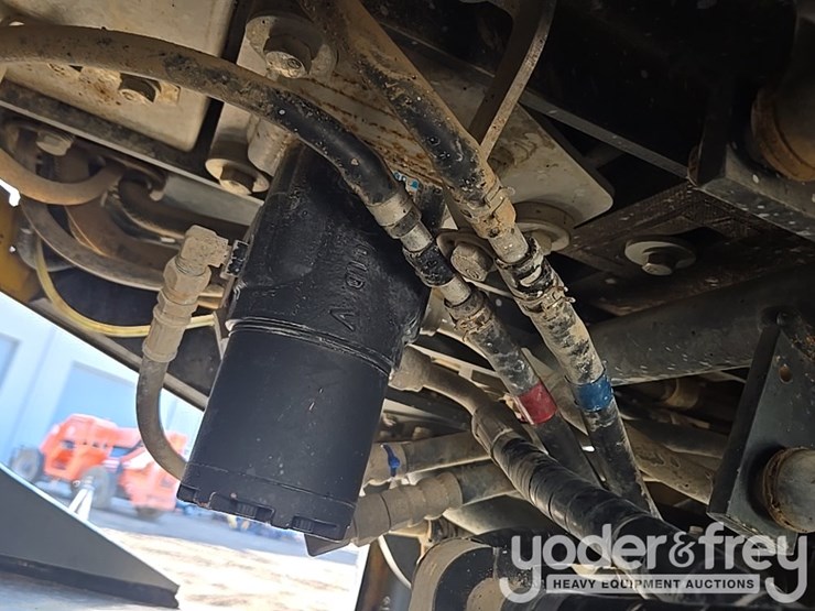 2018-komatsu-wa200-8-image-126