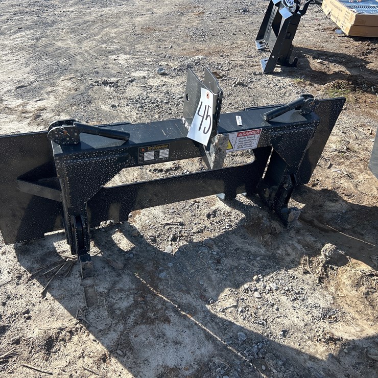 #45 • SKID STEER TO 3PT QUICK HITCH ADAPTER