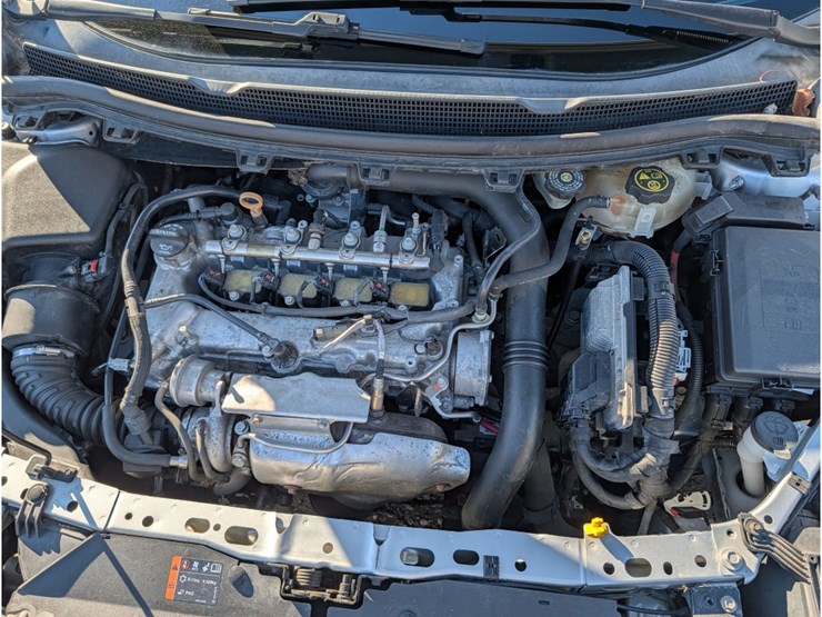 2016-chevrolet-cruze-image-21