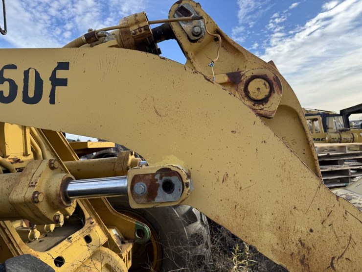 1992-caterpillar-950f-image-25