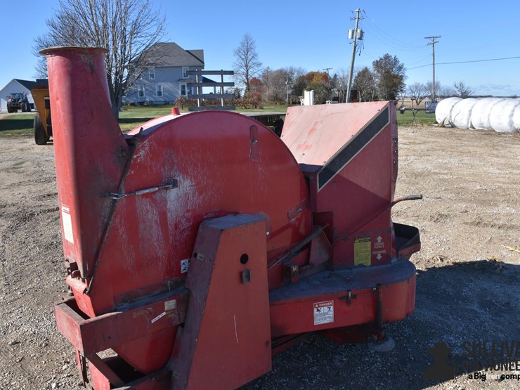 gehl-fb1580-pull-type-forage-blower-image-12