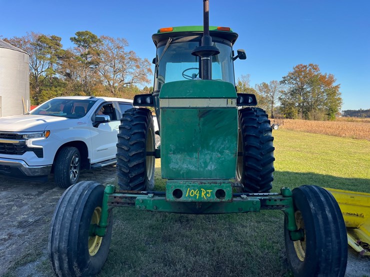 john-deere-4240-image-7